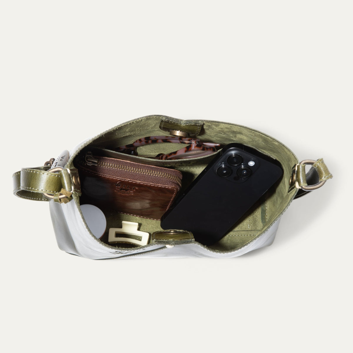 SIMPLE "V" HOBO - Will Leather Goods