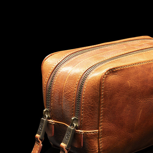 The William Professional Travel Kit